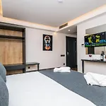 Fly 3* Kaş