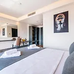 Hotel Fly 3*